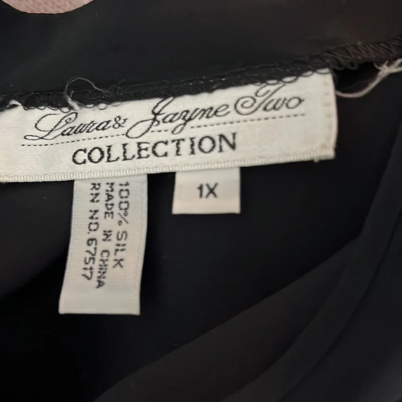 Laura & Jayme two black vintage 100% silk blouse size 1X - Picture 11 of 11